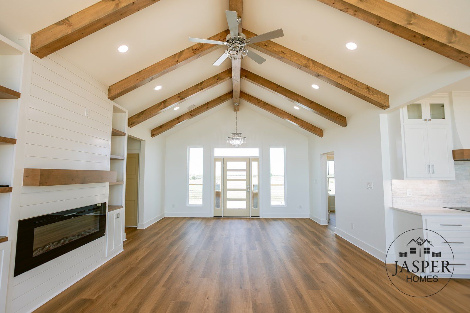 Palacios custom home on Windswept Drive by Jasper Homes — photo 36