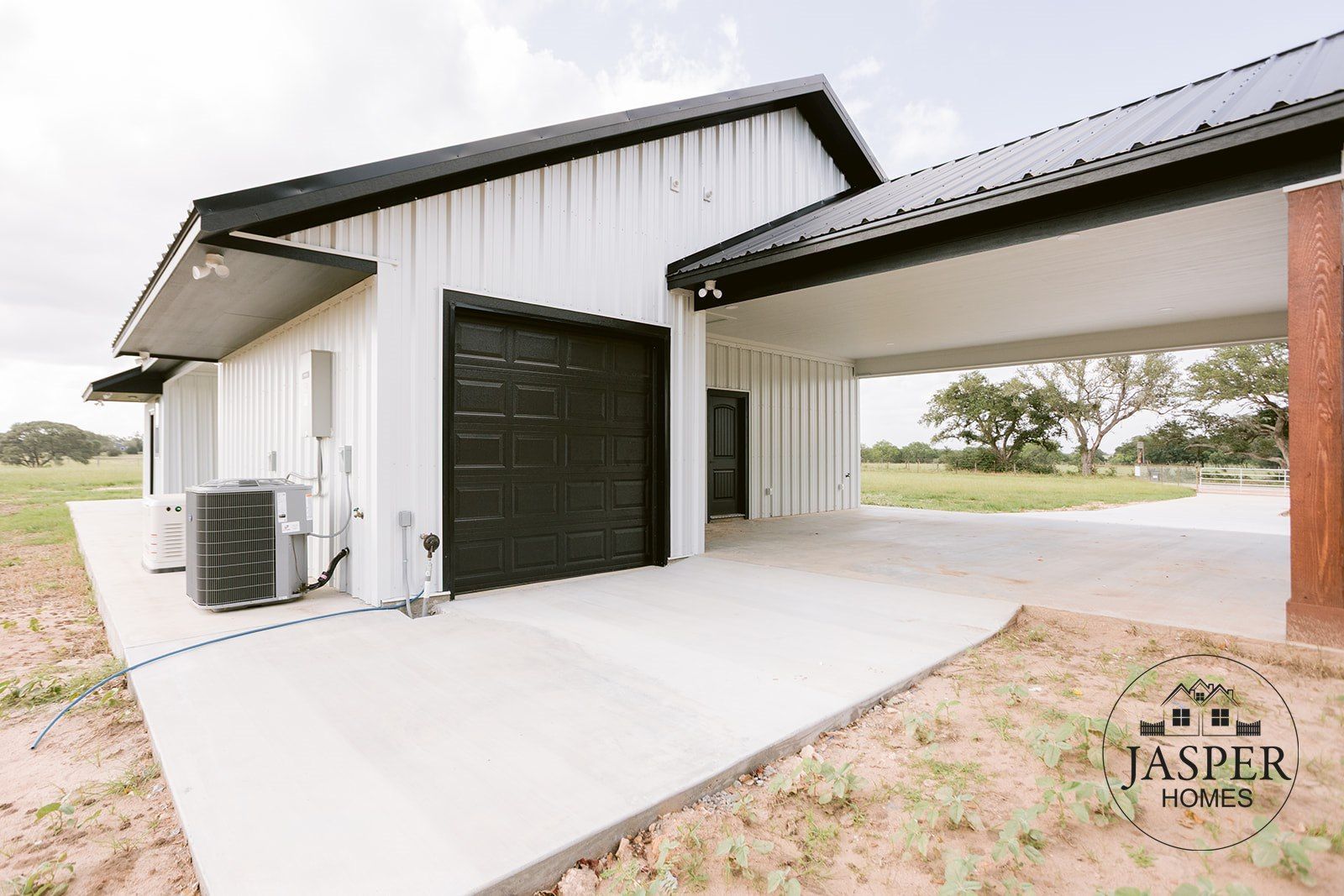 Yoakum custom home on Edgar Leesville Road by Jasper Homes — photo 97