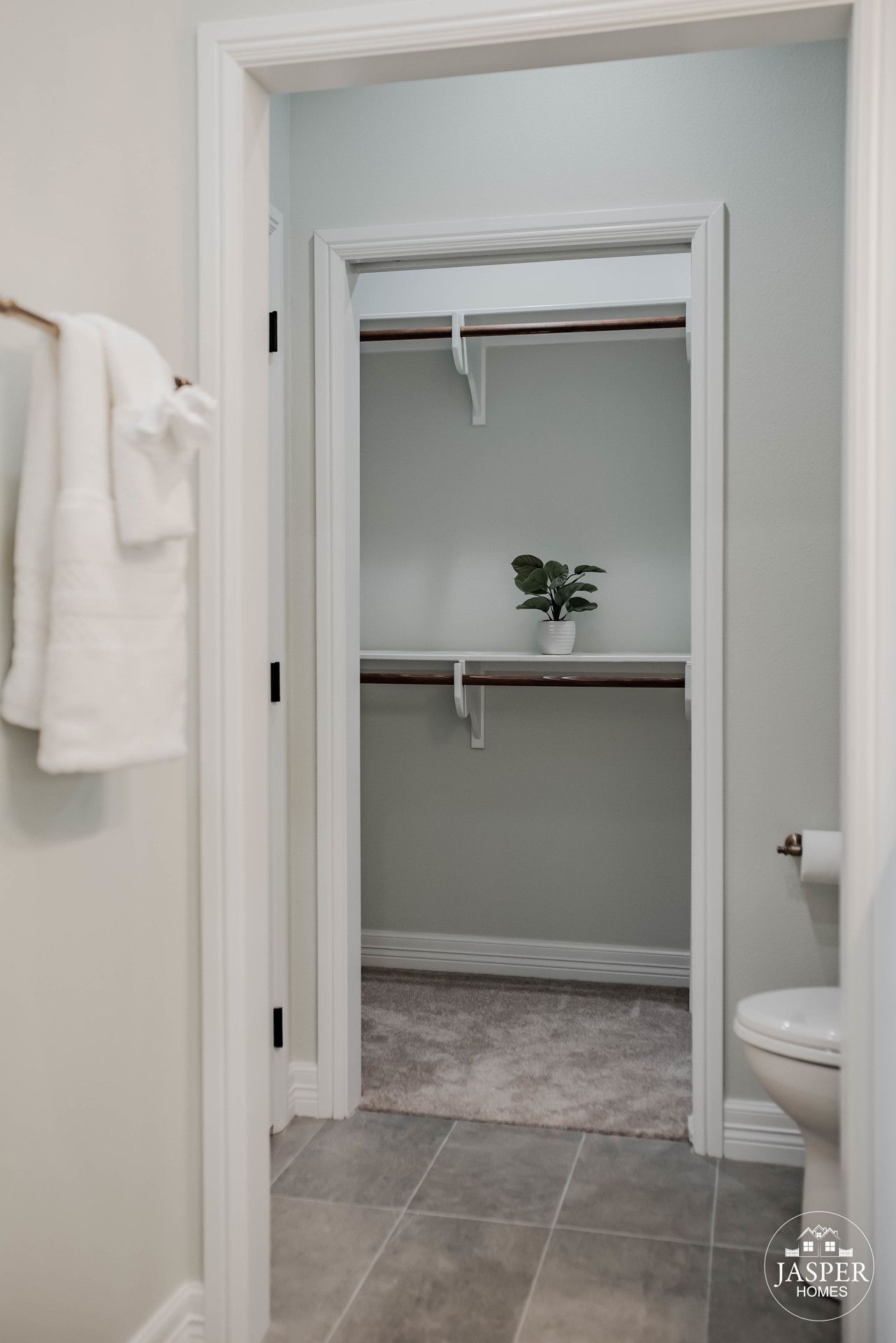 Victoria custom home built by Jasper Homes — photo 21