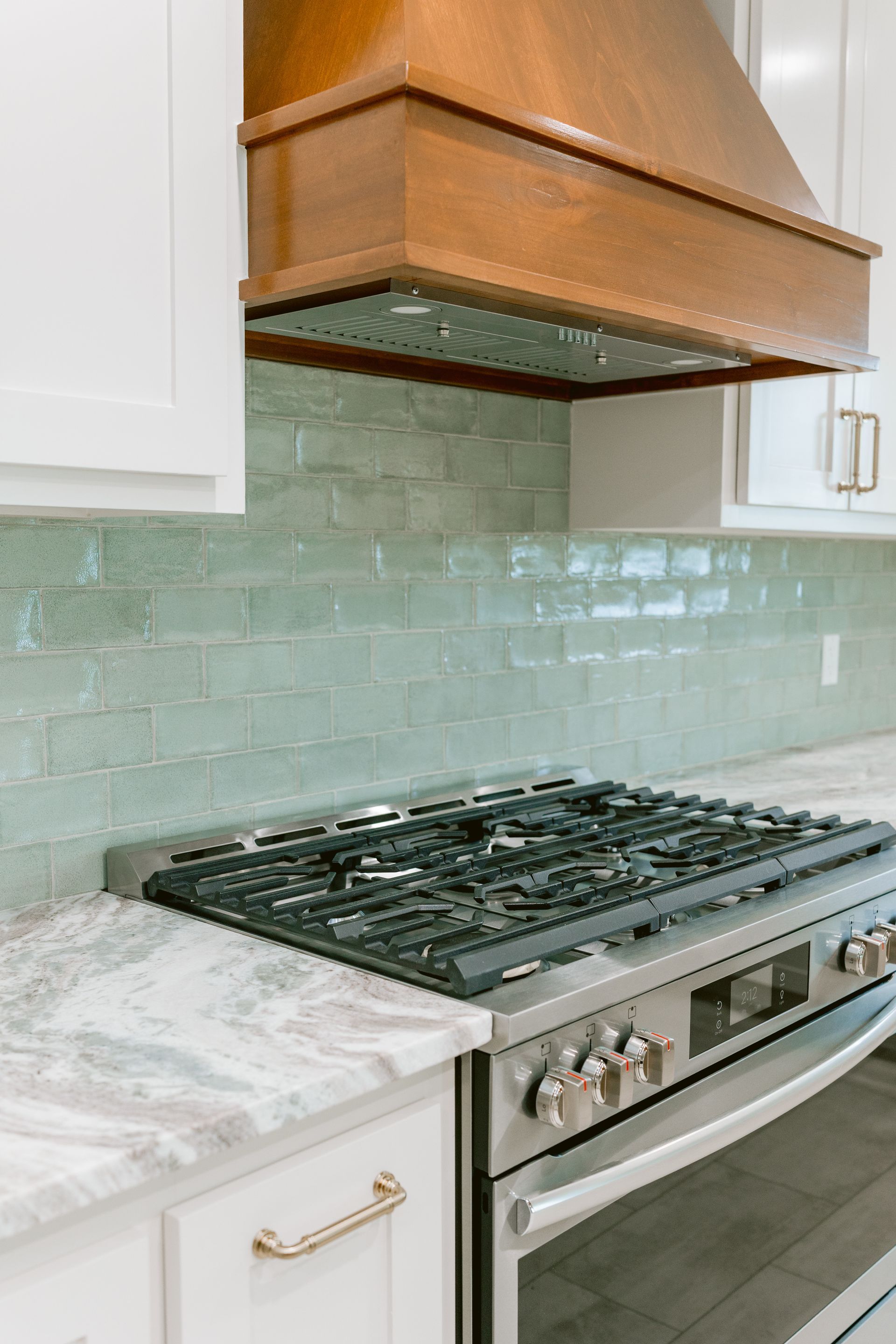 Victoria home remodel on Crouch Road by Jasper Homes — photo 38