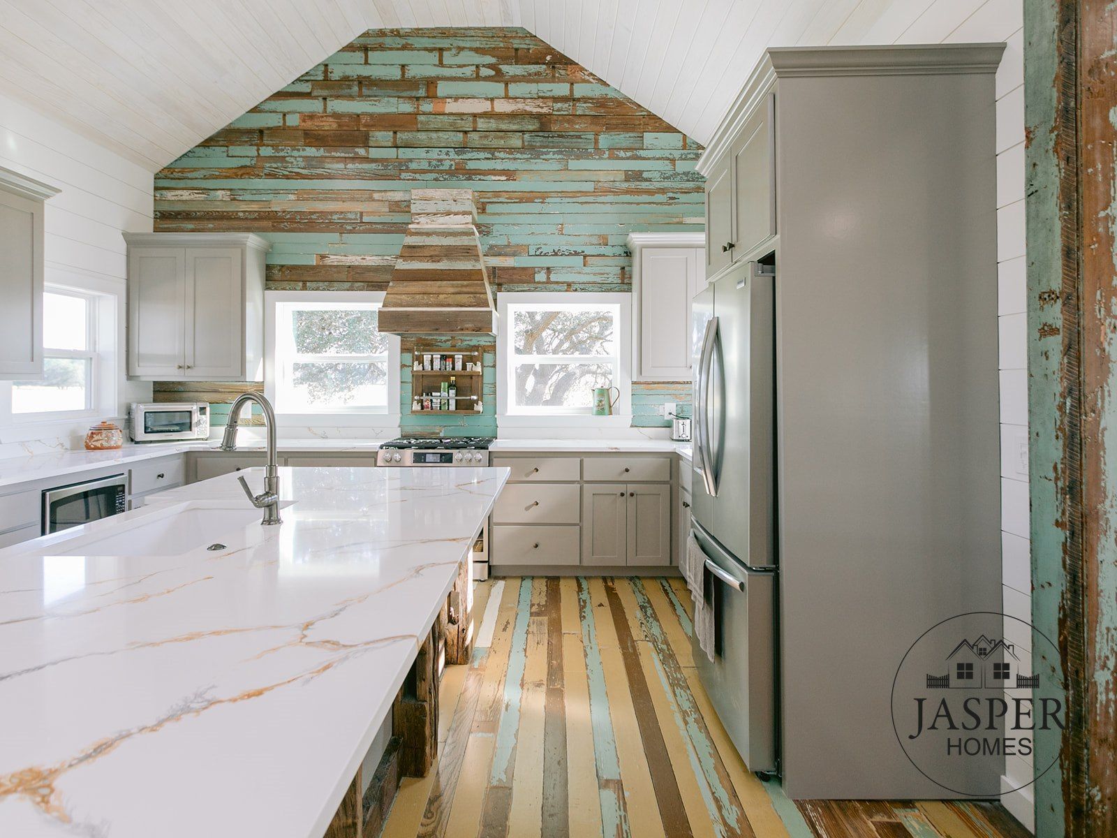 Mustang Mott ranch home renovation by Jasper Homes — photo 24
