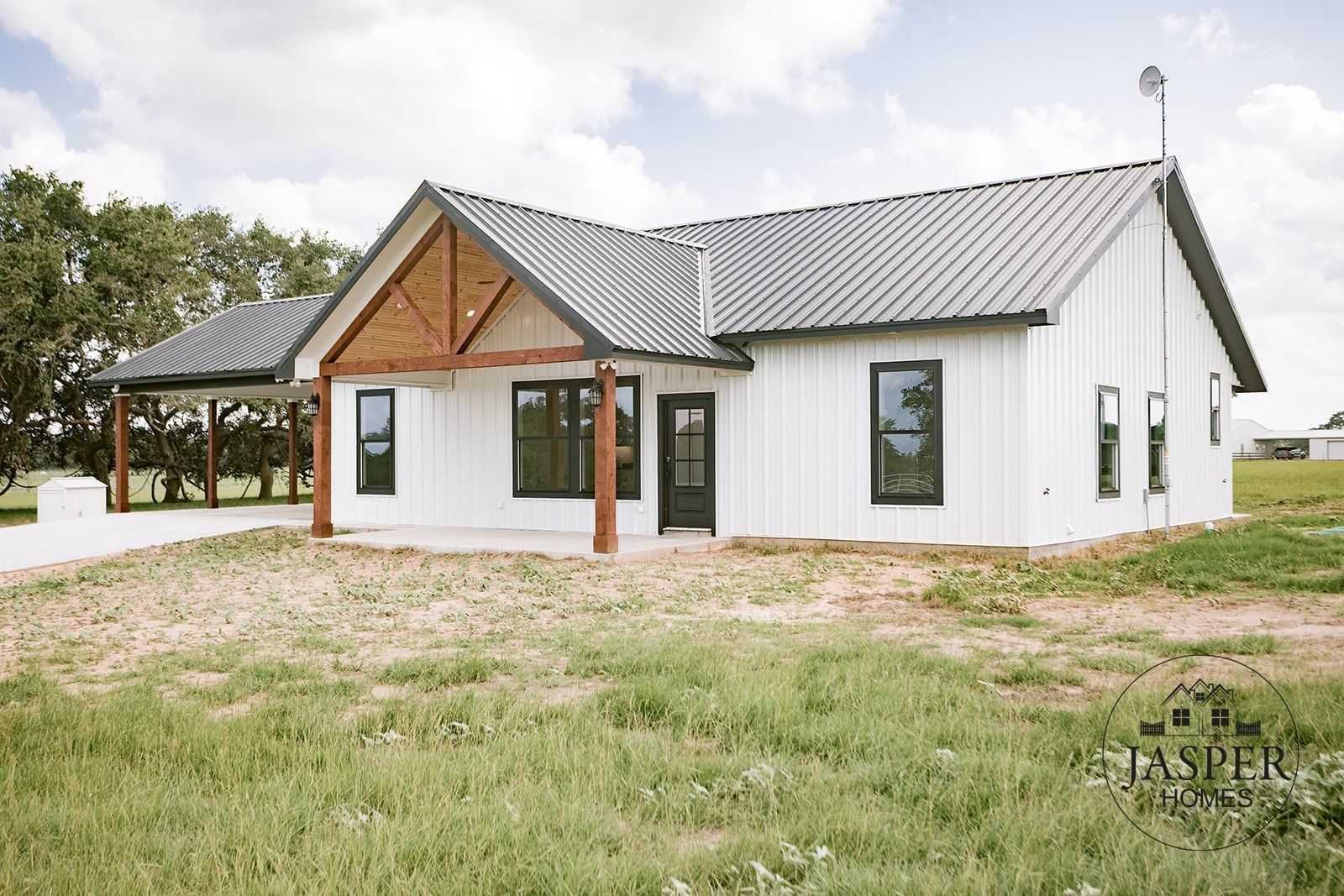 Yoakum custom home on Edgar Leesville Road by Jasper Homes — photo 92