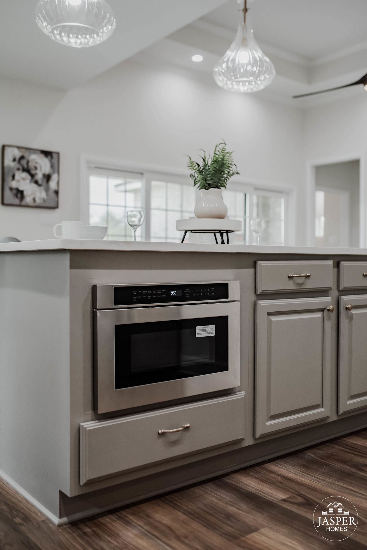 Victoria custom home built by Jasper Homes — photo 34