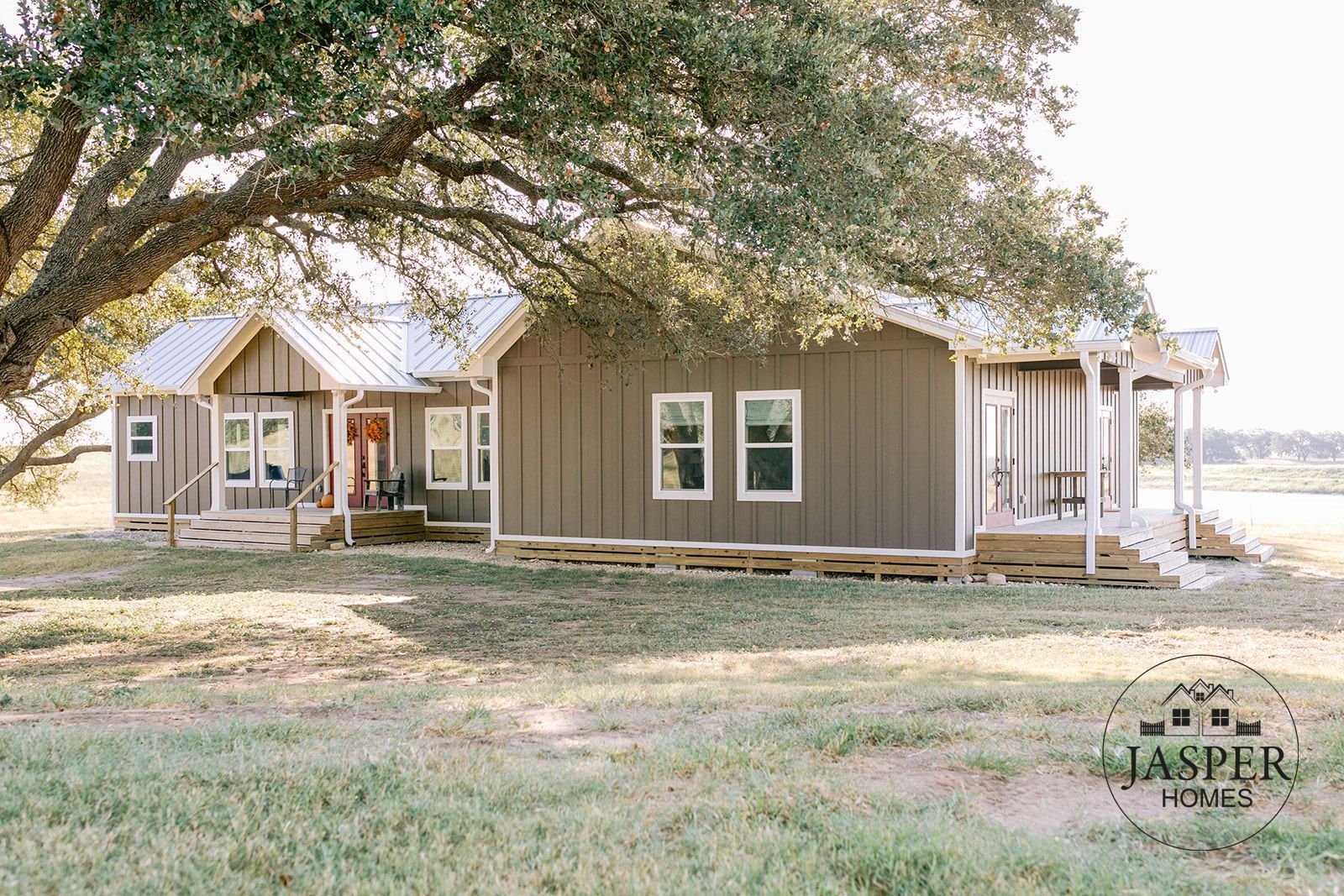 Mustang Mott ranch home renovation by Jasper Homes — photo 10