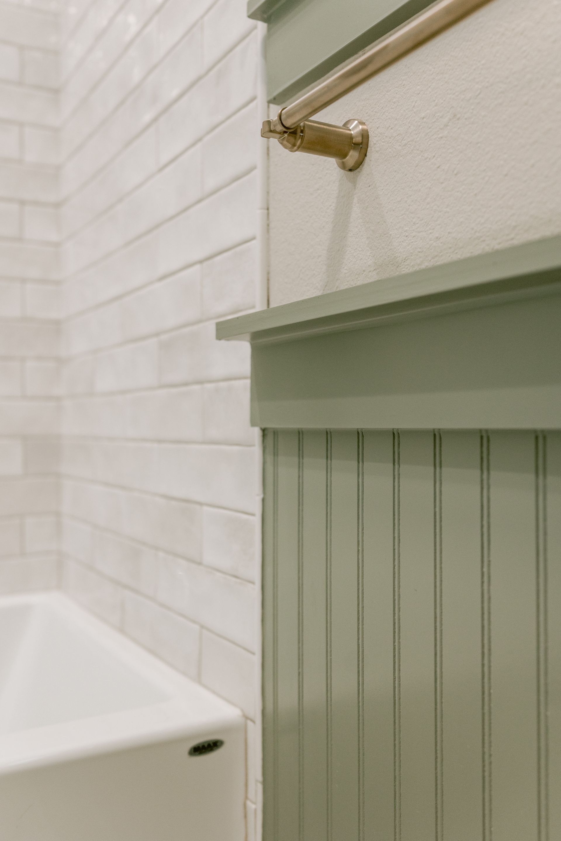 Victoria home remodel on Crouch Road by Jasper Homes — photo 86