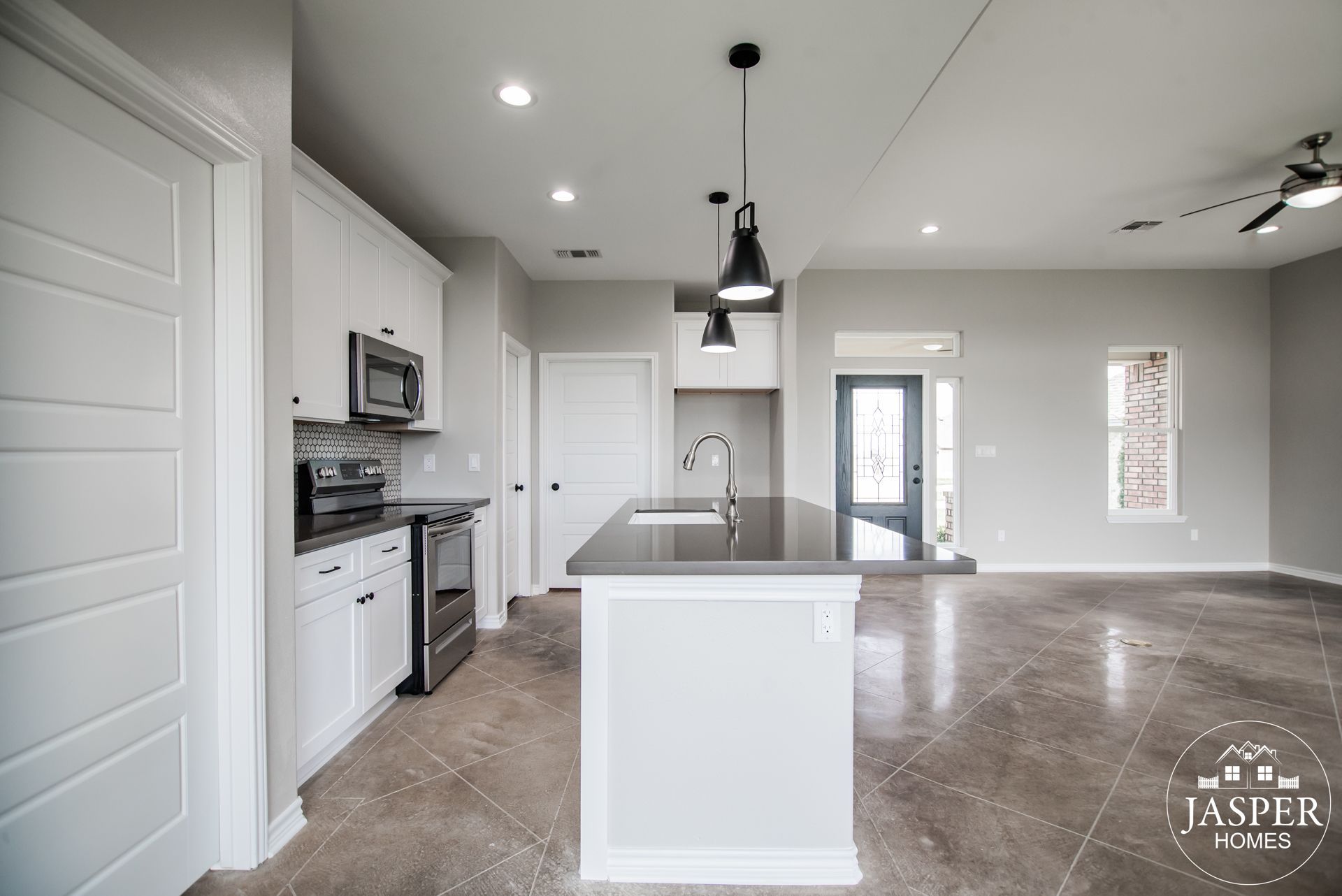 Victoria spec home built by Jasper Homes — photo 52