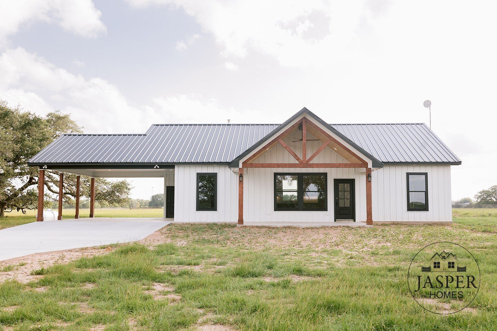 Yoakum custom home on Edgar Leesville Road by Jasper Homes — photo 104