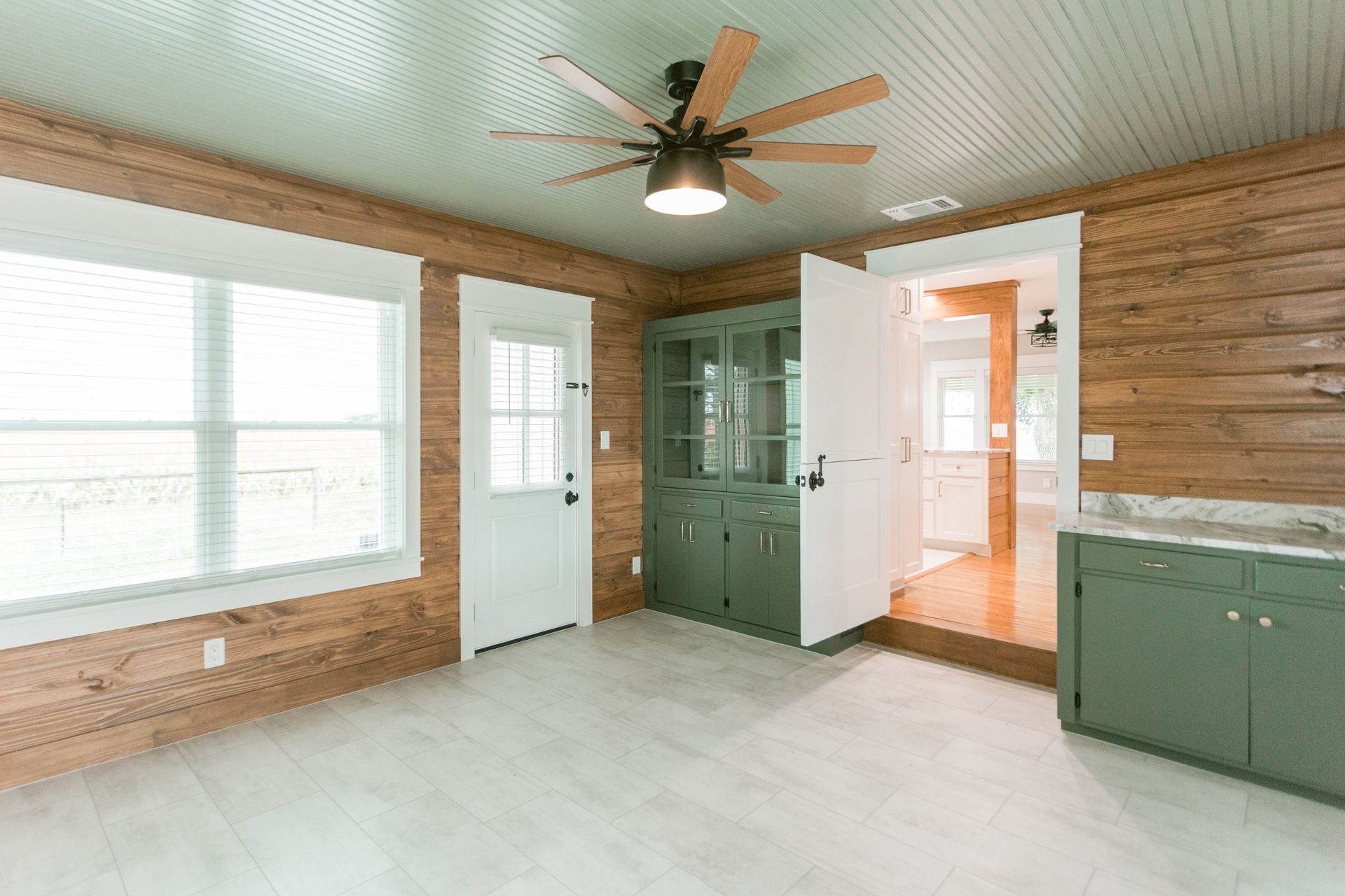 Victoria home remodel on Crouch Road by Jasper Homes — photo 102
