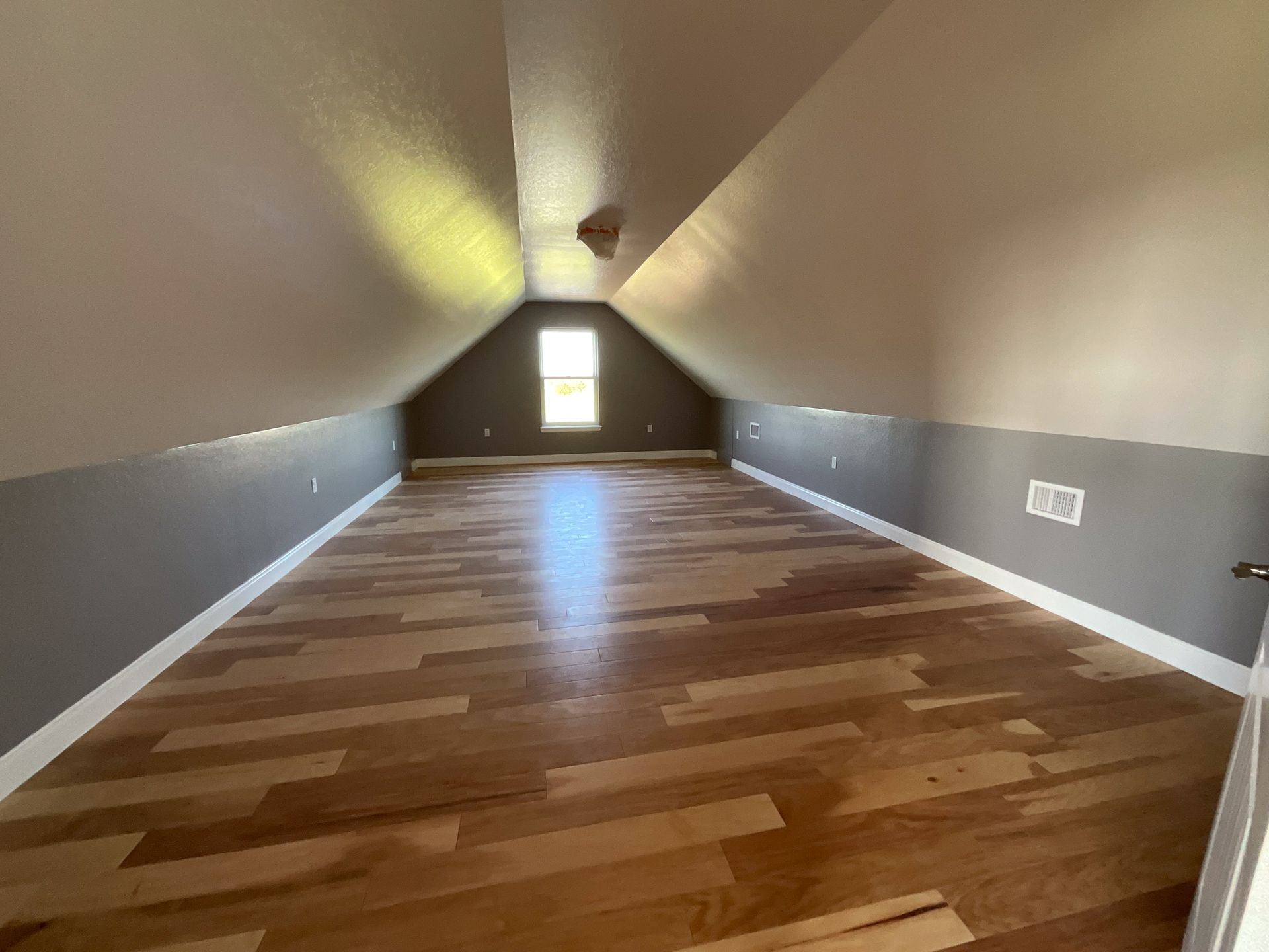 Hallettsville custom home built by Jasper Homes — photo 6