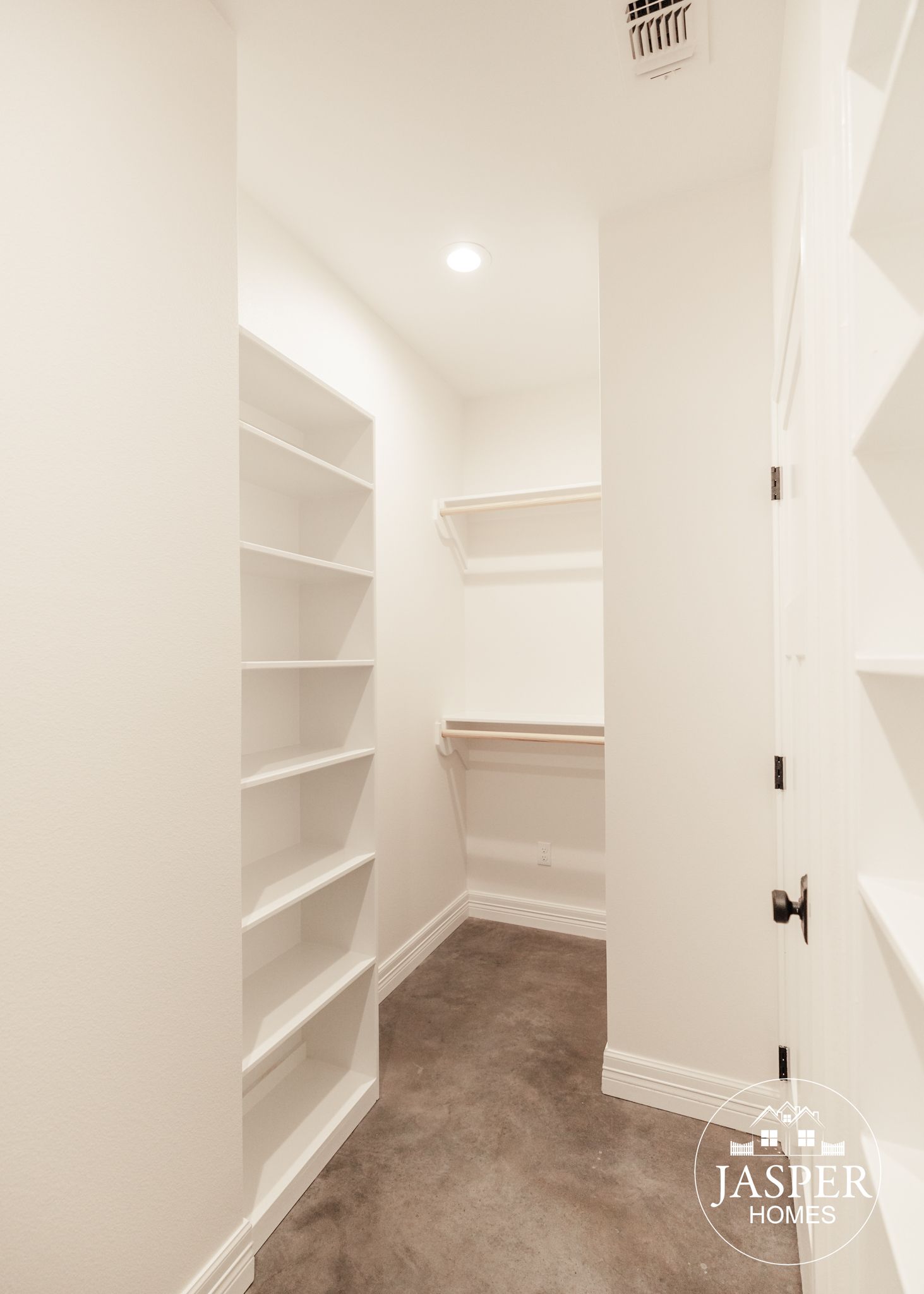 Victoria custom barndominium built by Jasper Homes — photo 64