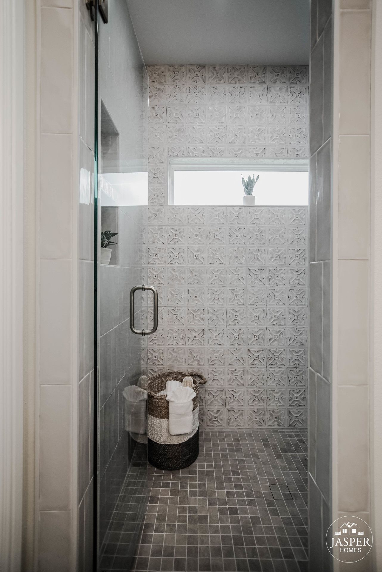 Victoria custom home built by Jasper Homes — photo 67