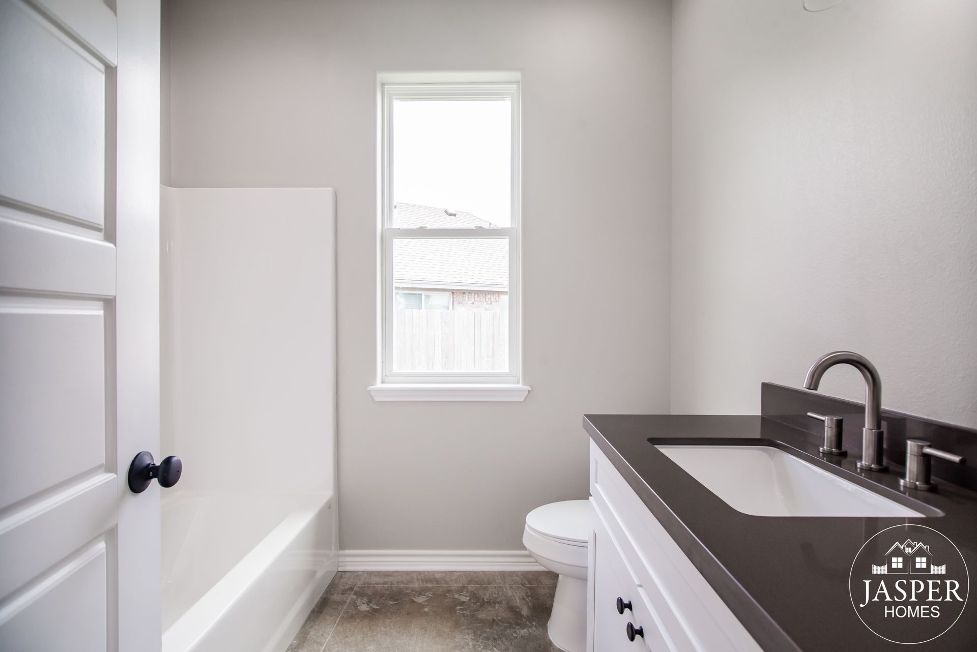 Victoria spec home built by Jasper Homes — photo 27