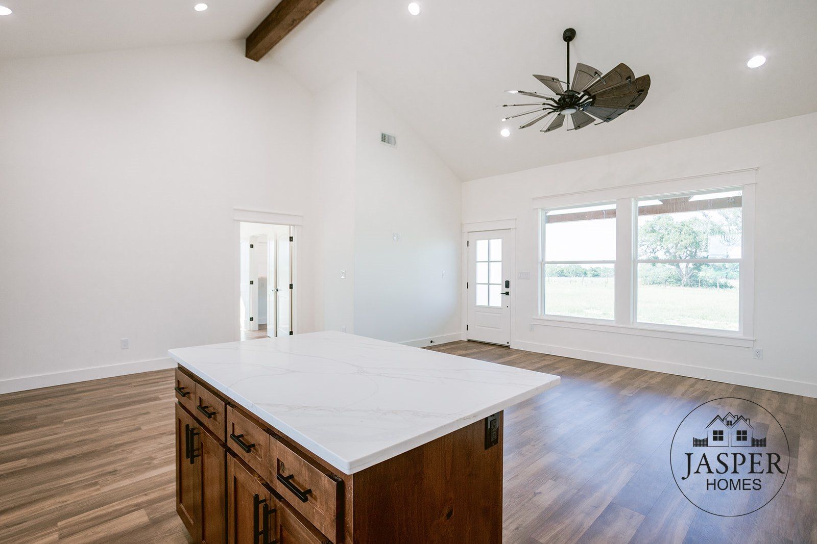 Yoakum custom home on Edgar Leesville Road by Jasper Homes — photo 7