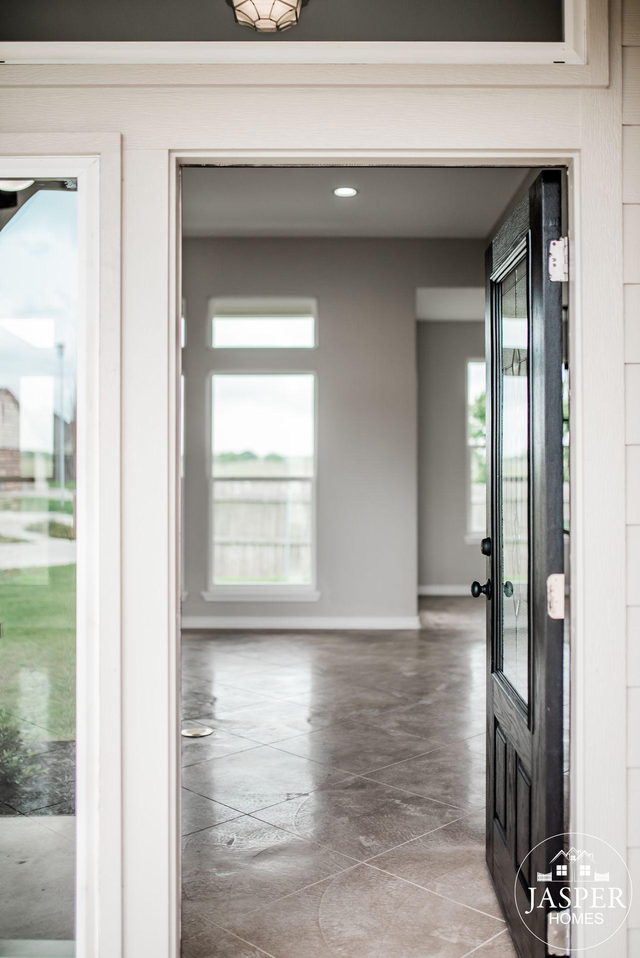 Victoria spec home built by Jasper Homes — photo 10