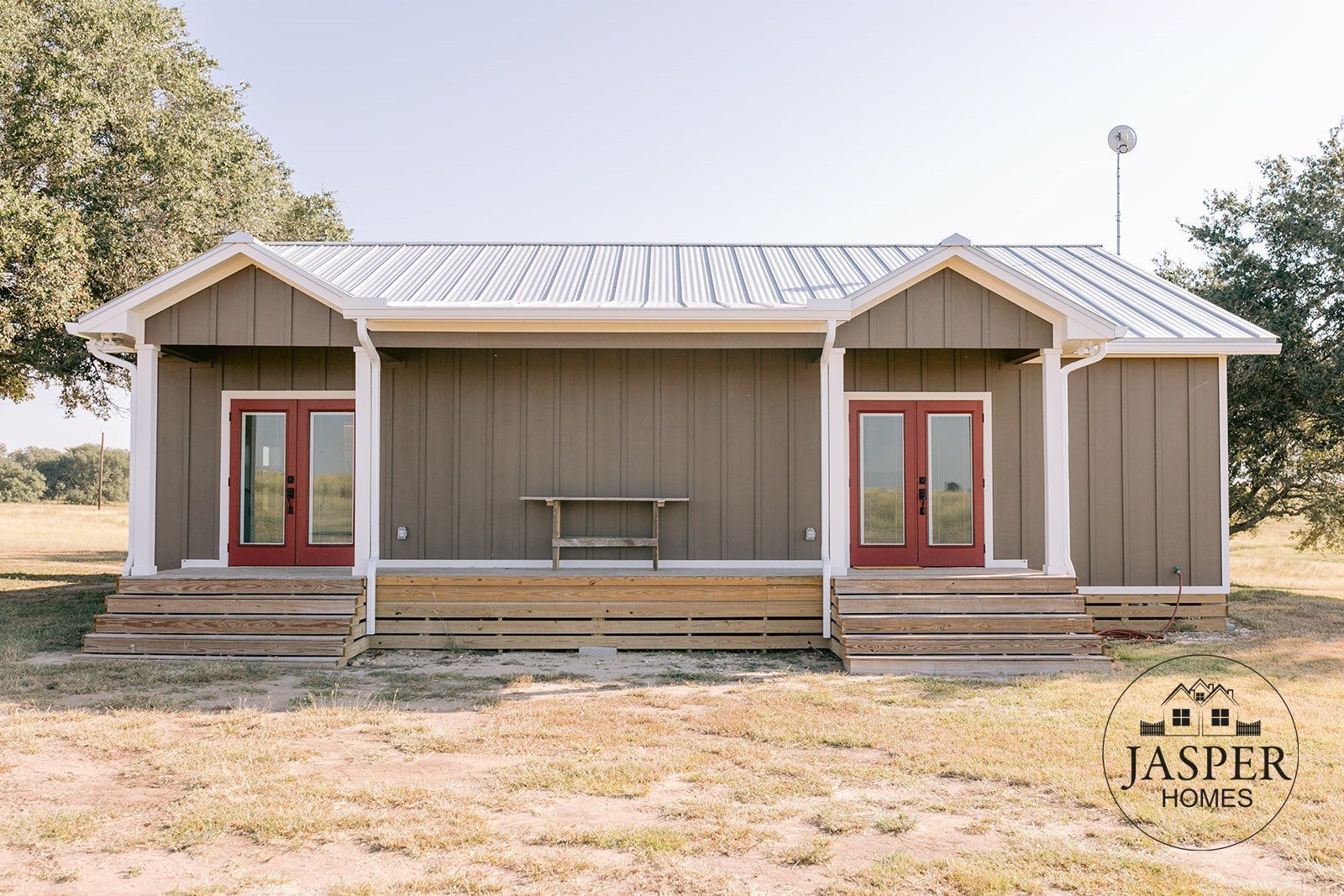 Mustang Mott ranch home renovation by Jasper Homes — photo 12