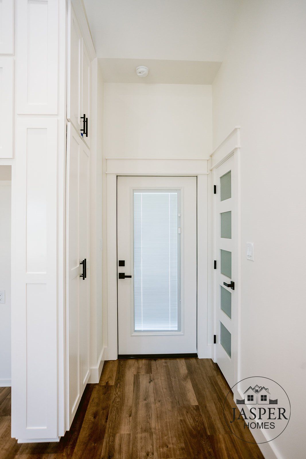 Yoakum custom home on Edgar Leesville Road by Jasper Homes — photo 26