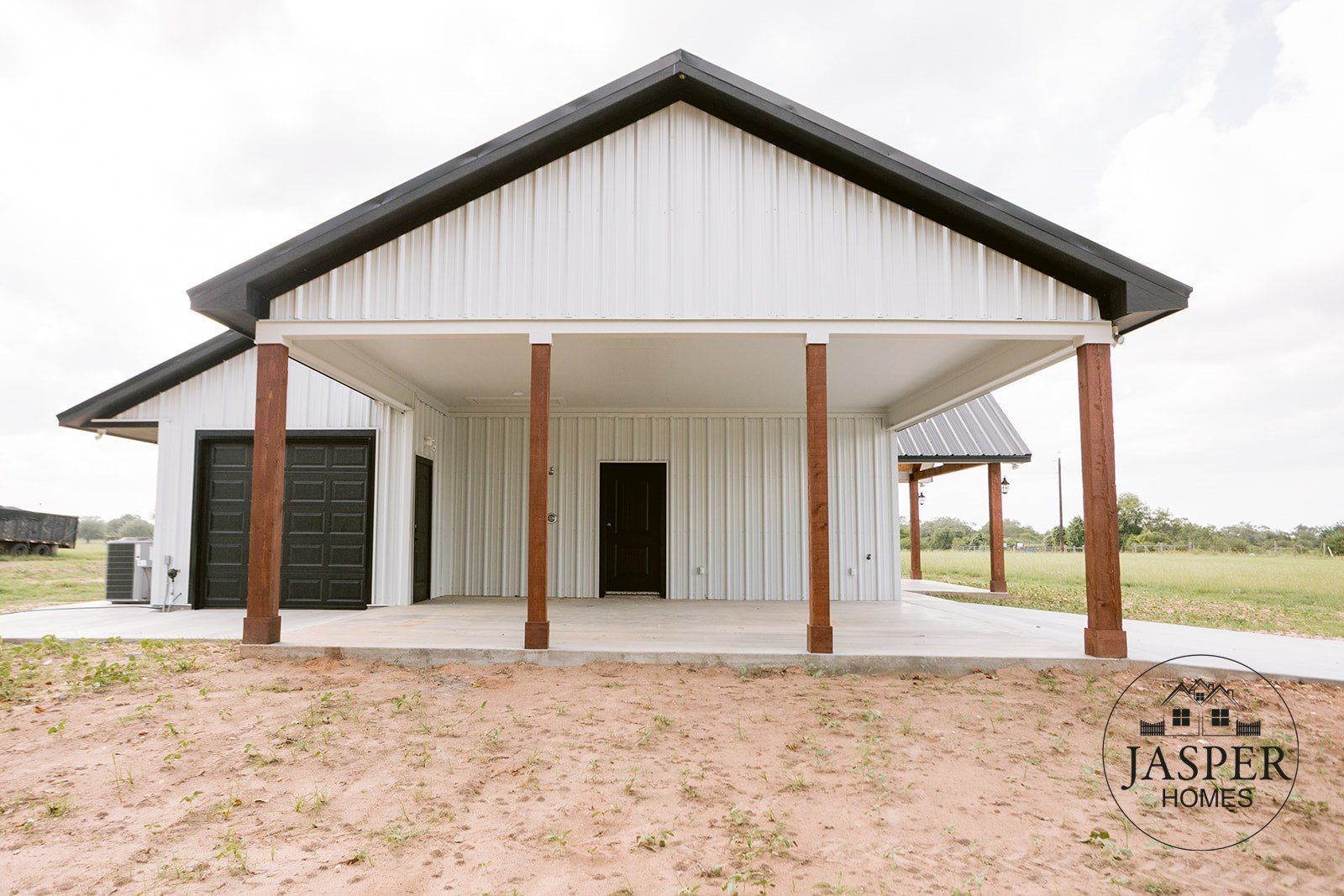 Yoakum custom home on Edgar Leesville Road by Jasper Homes — photo 95