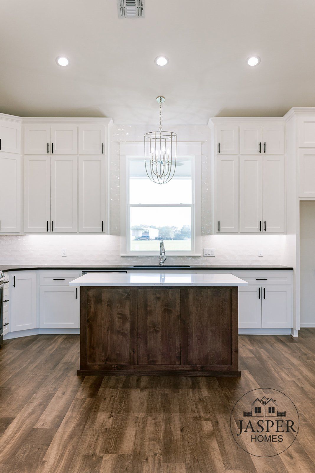 Yoakum custom home on Edgar Leesville Road by Jasper Homes — photo 23