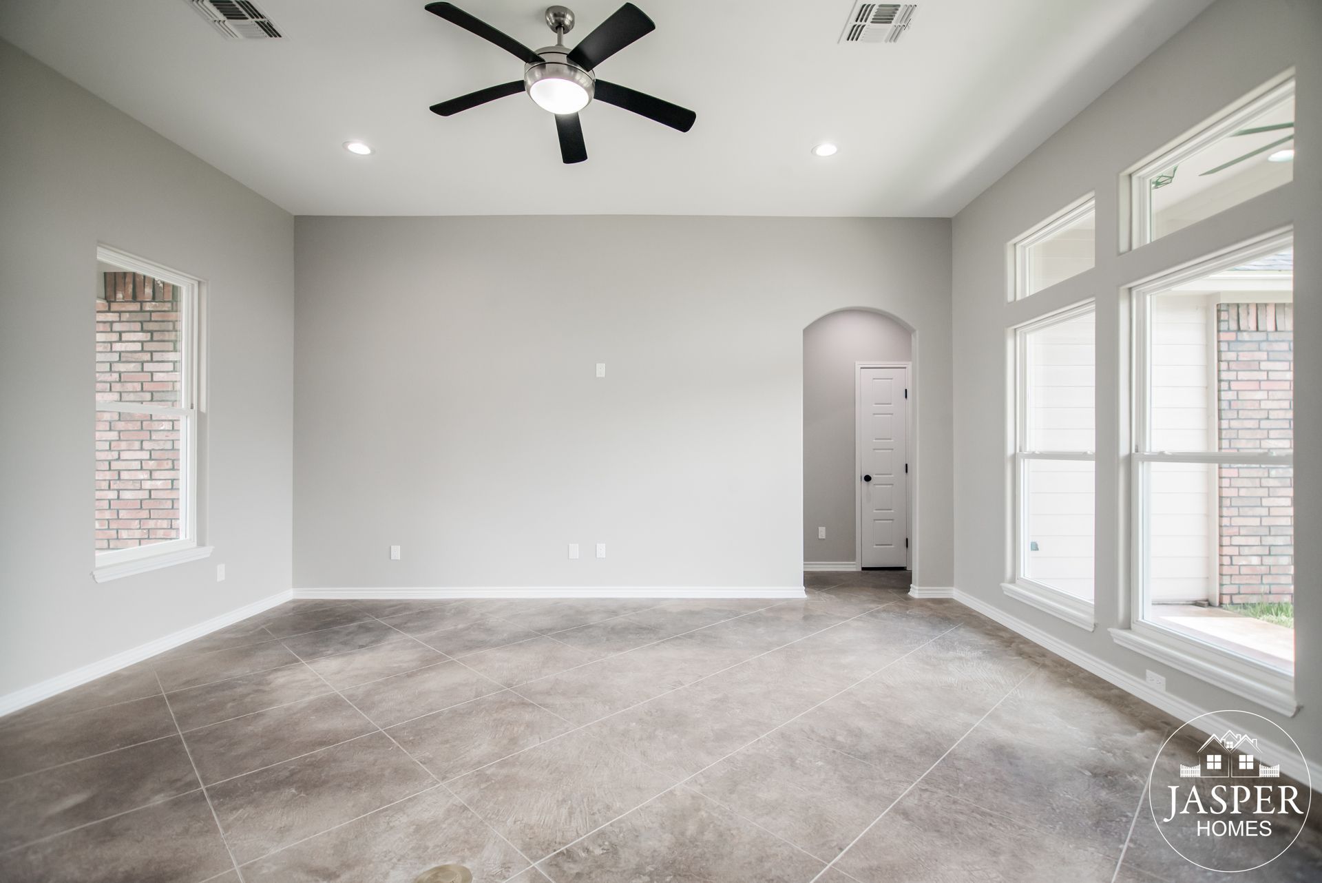 Victoria spec home built by Jasper Homes — photo 56