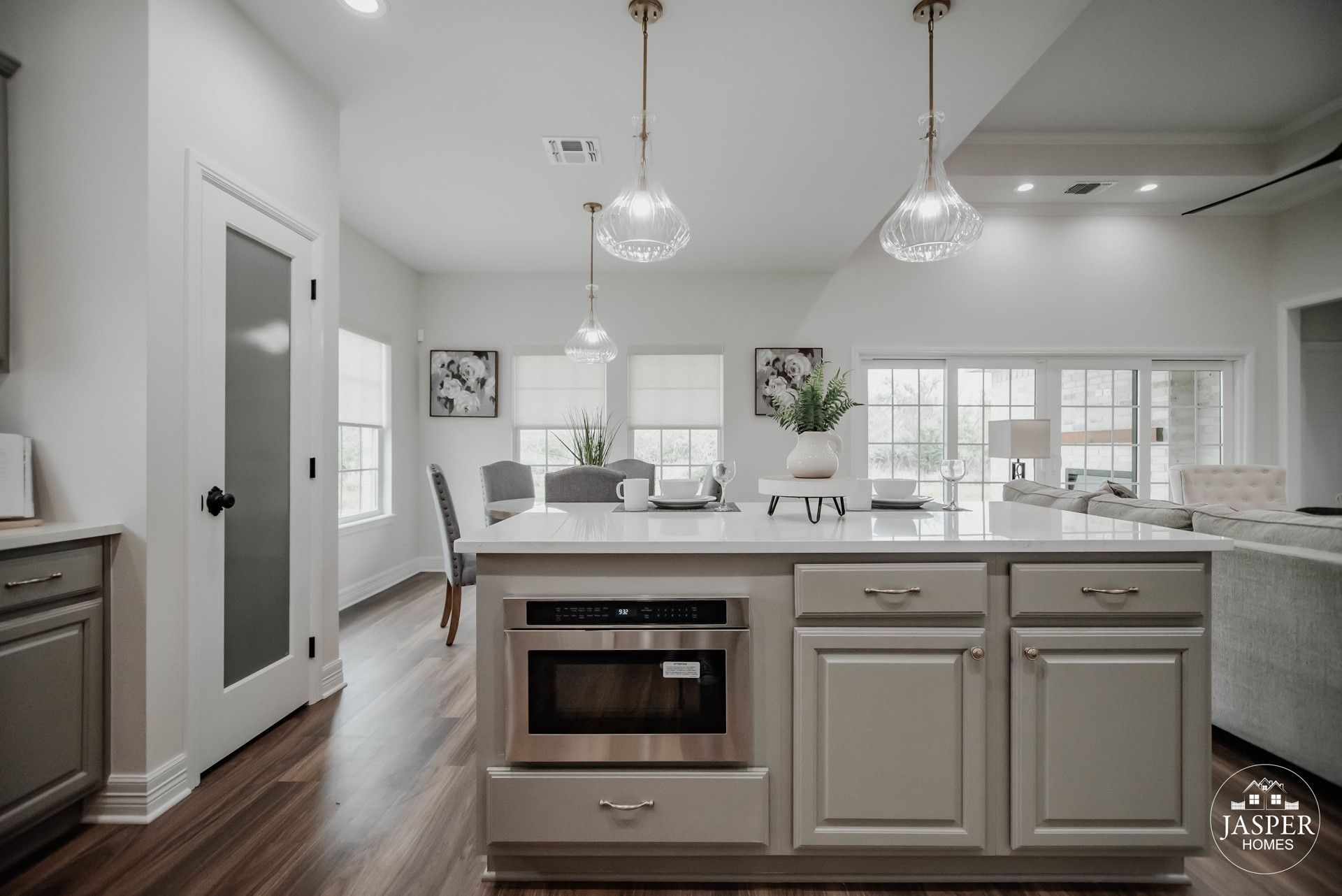 Victoria custom home built by Jasper Homes — photo 78