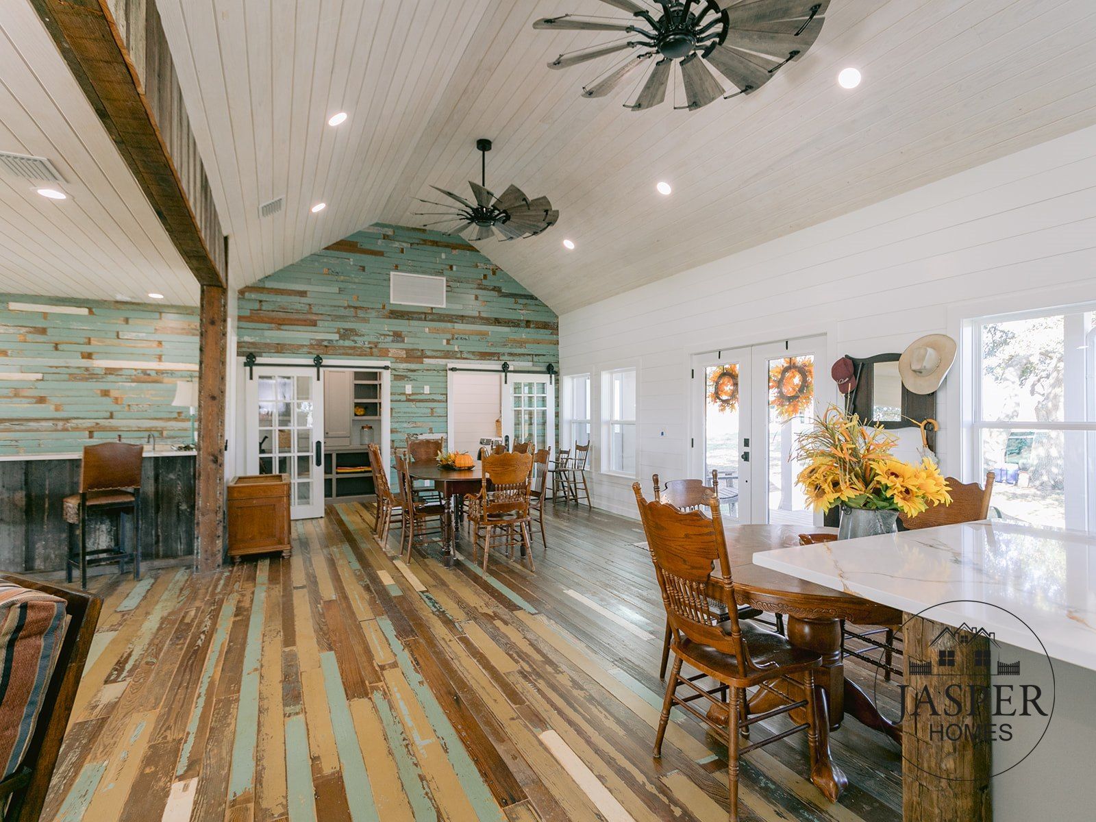 Mustang Mott ranch home renovation by Jasper Homes — photo 30