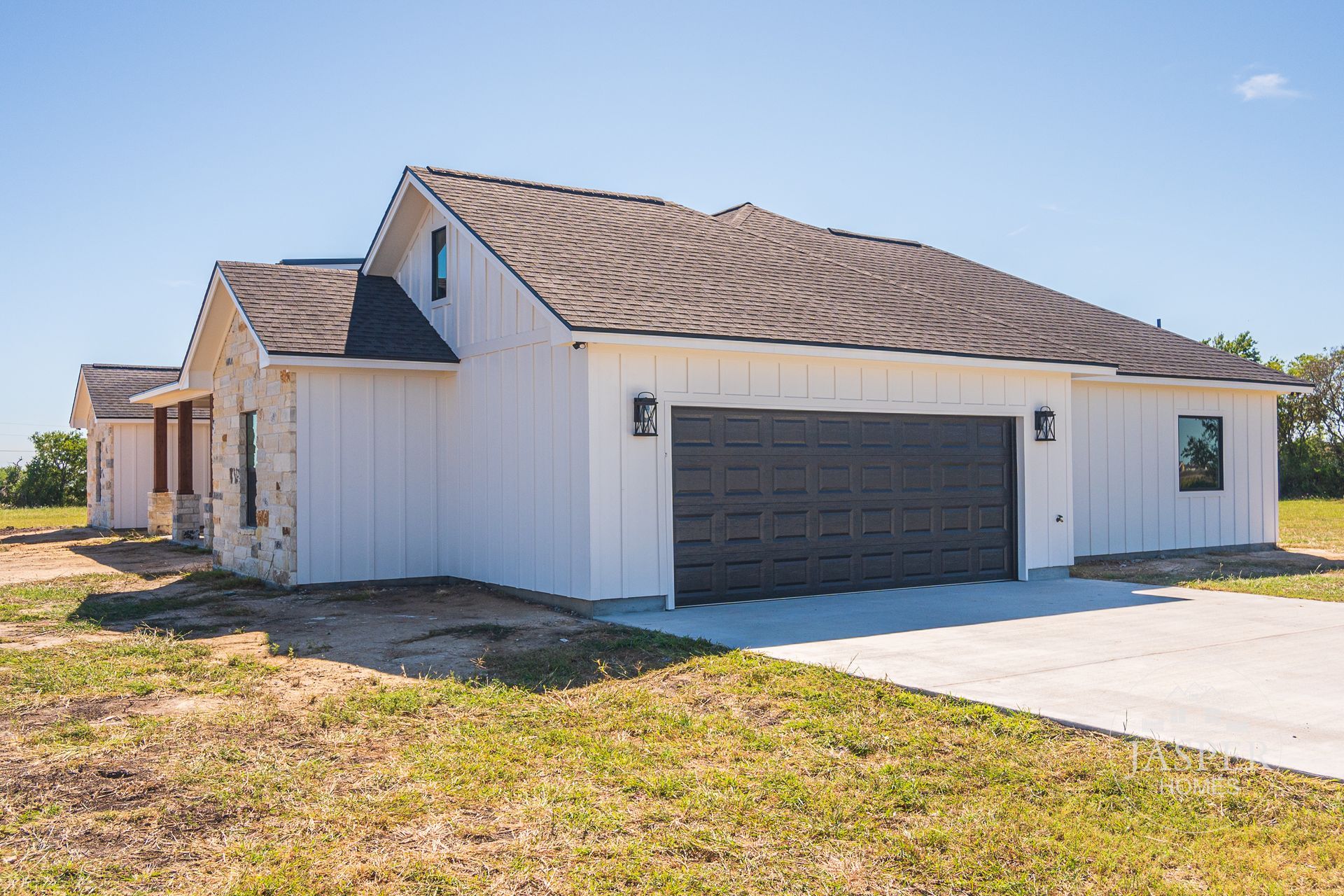 Port Lavaca custom home on Bredan Road by Jasper Homes — photo 11