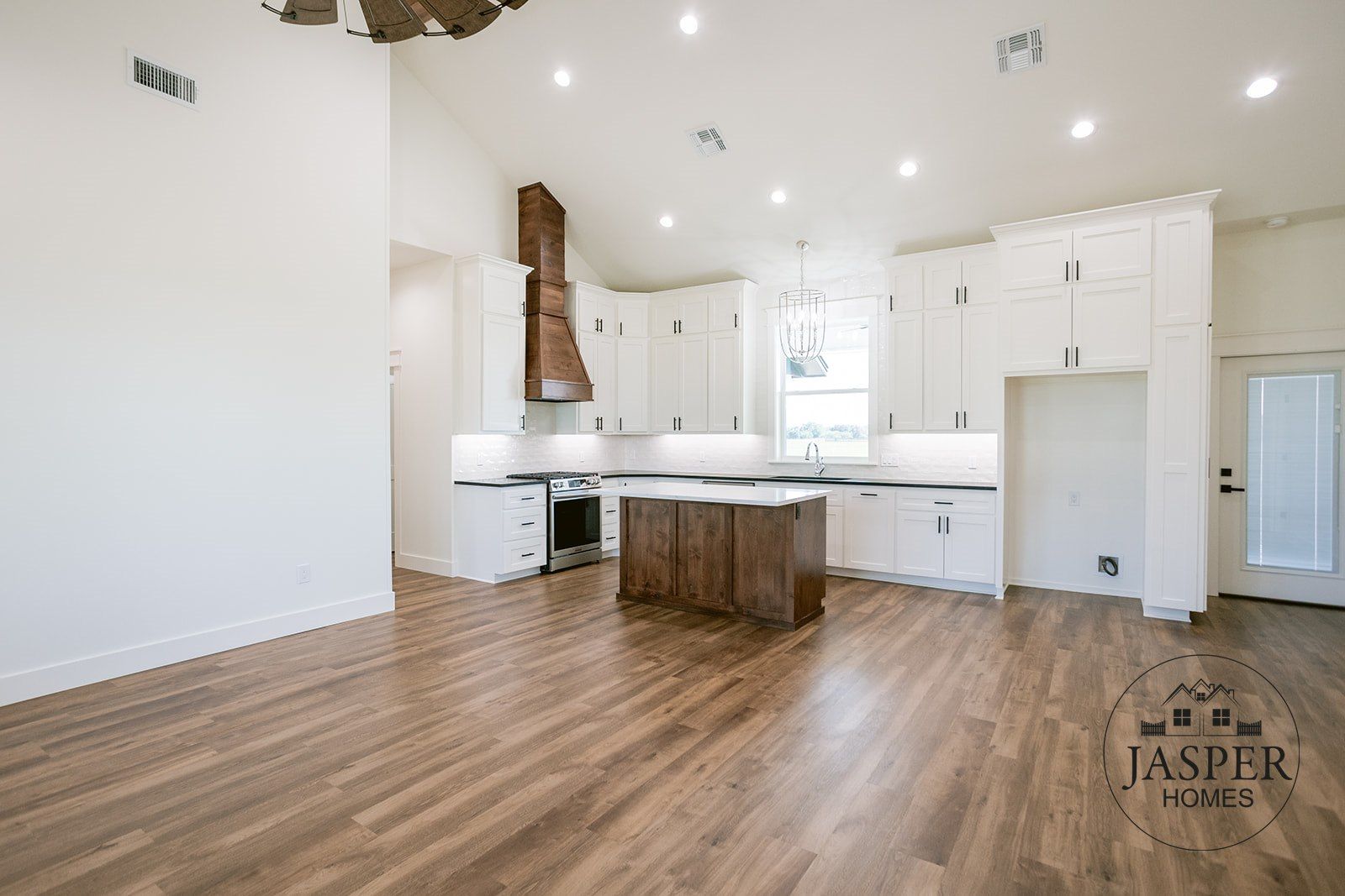 Yoakum custom home on Edgar Leesville Road by Jasper Homes — exterior