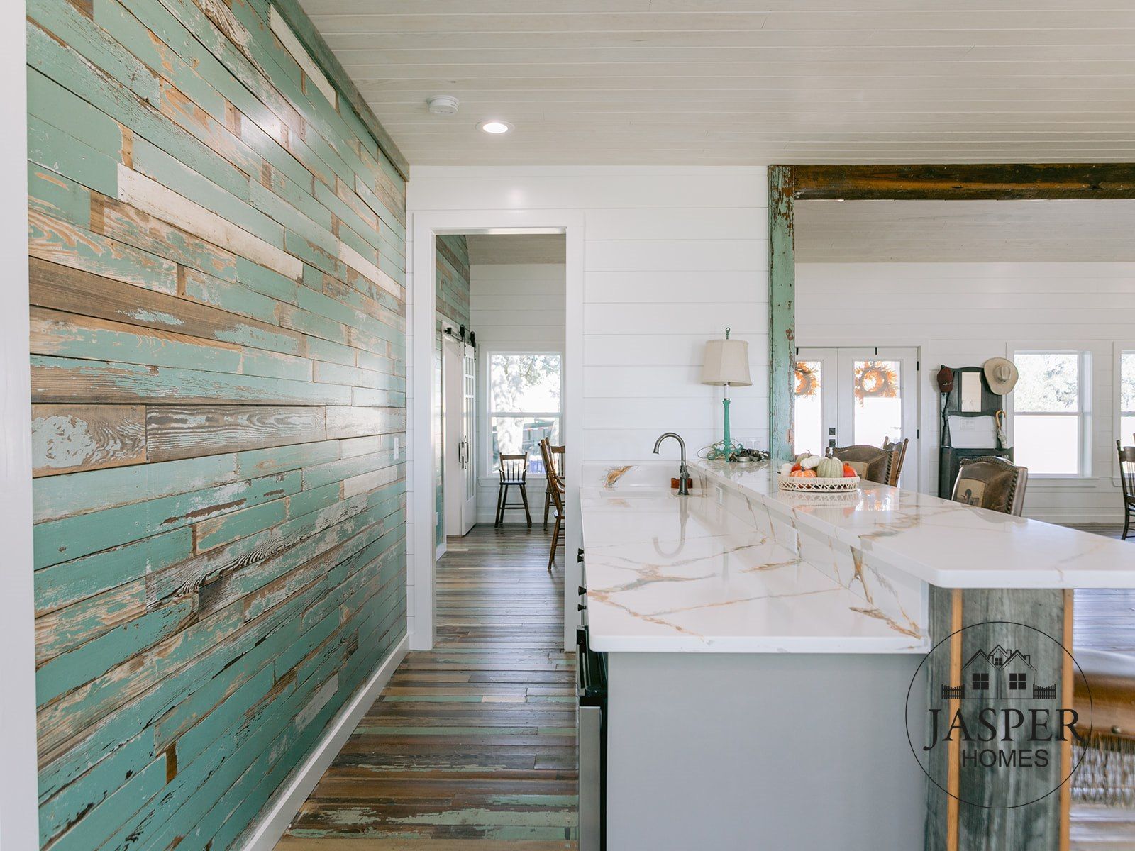 Mustang Mott ranch home renovation by Jasper Homes — photo 60