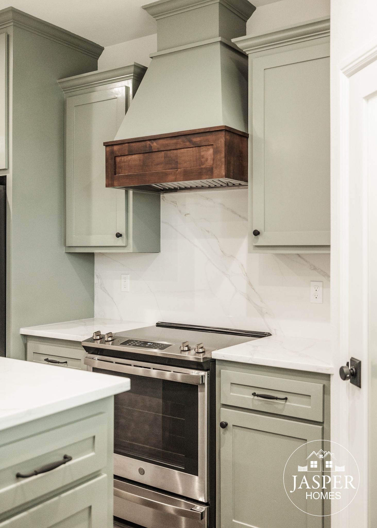 Victoria custom barndominium built by Jasper Homes — photo 21