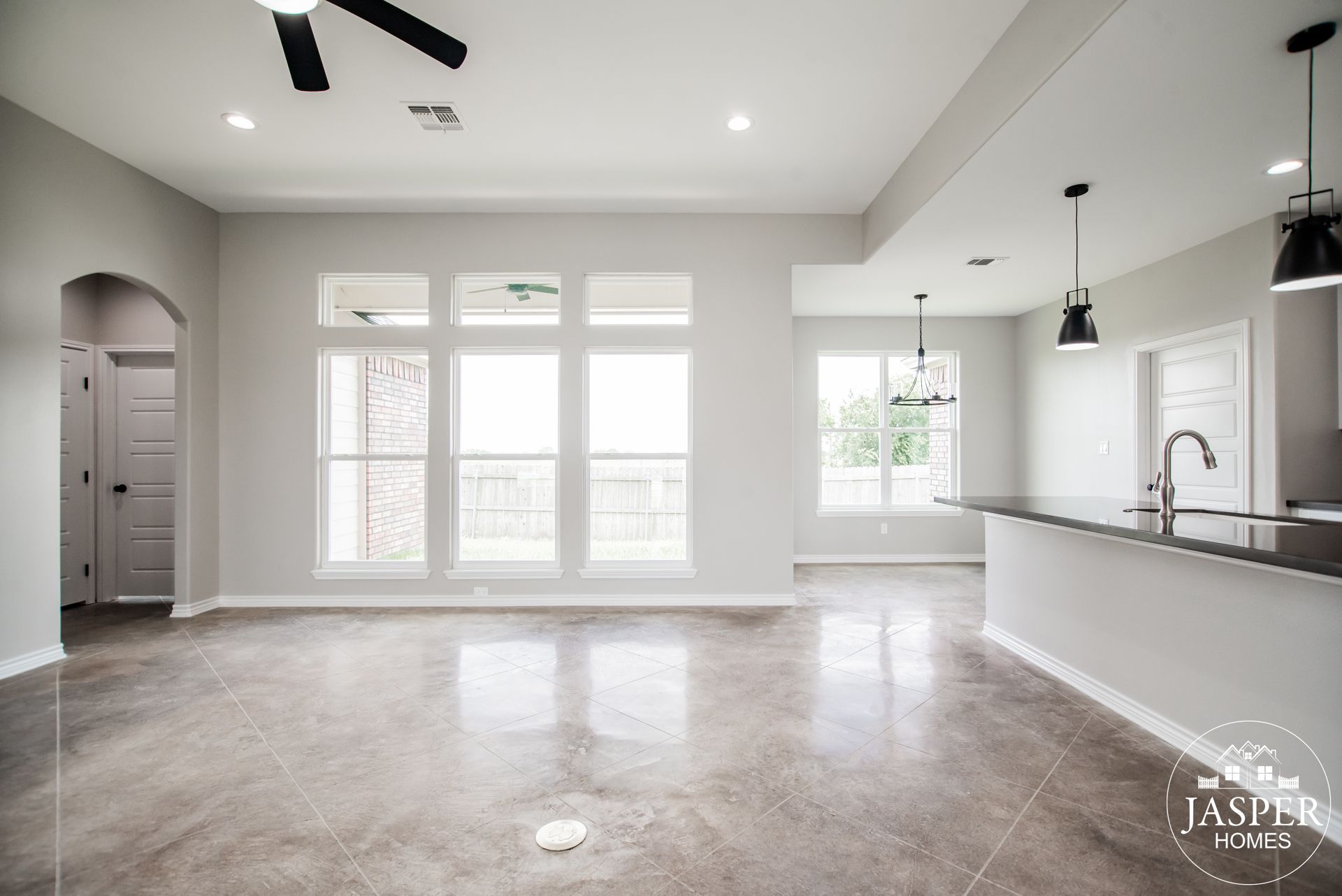 Victoria spec home built by Jasper Homes — photo 63