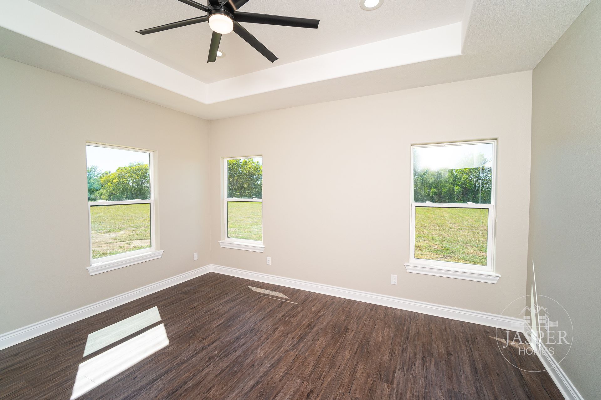 Port Lavaca custom home on Bredan Road by Jasper Homes — photo 18