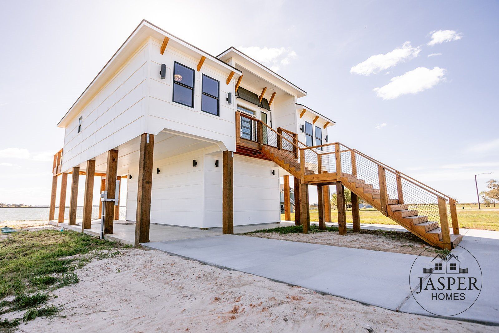 Palacios custom home on Windswept Drive by Jasper Homes — photo 3