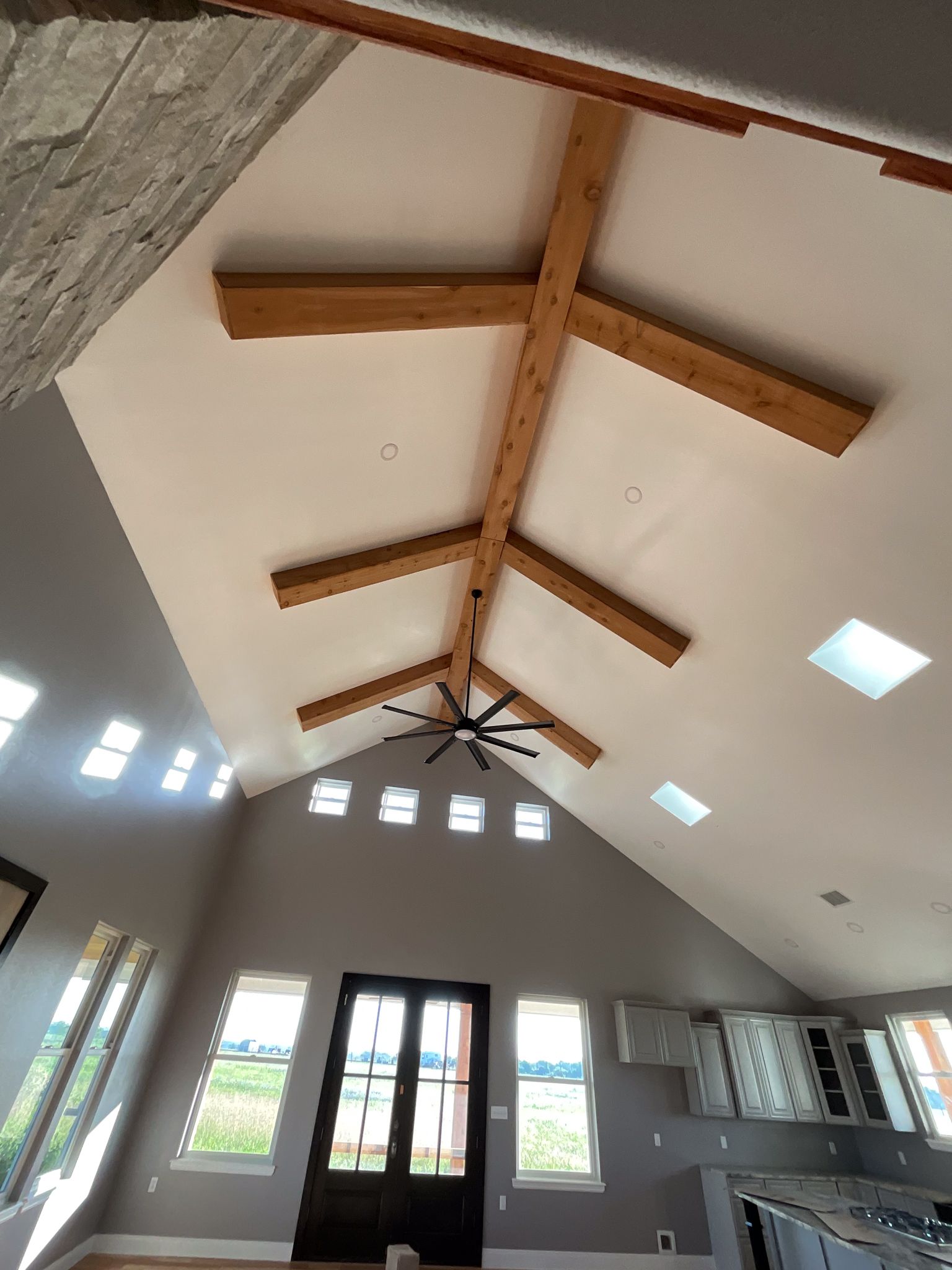 Hallettsville custom home built by Jasper Homes — photo 13