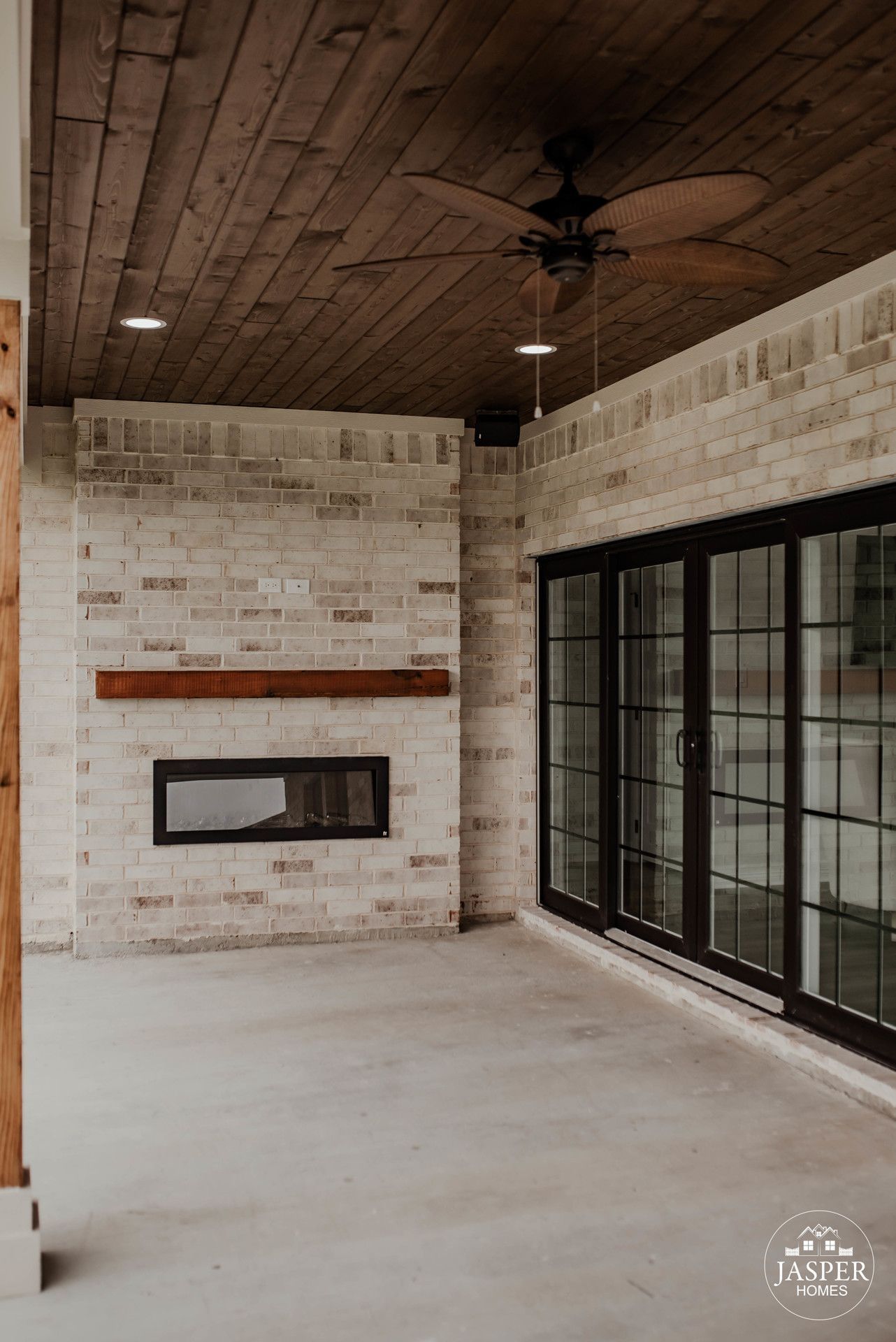 Victoria custom home built by Jasper Homes — photo 7