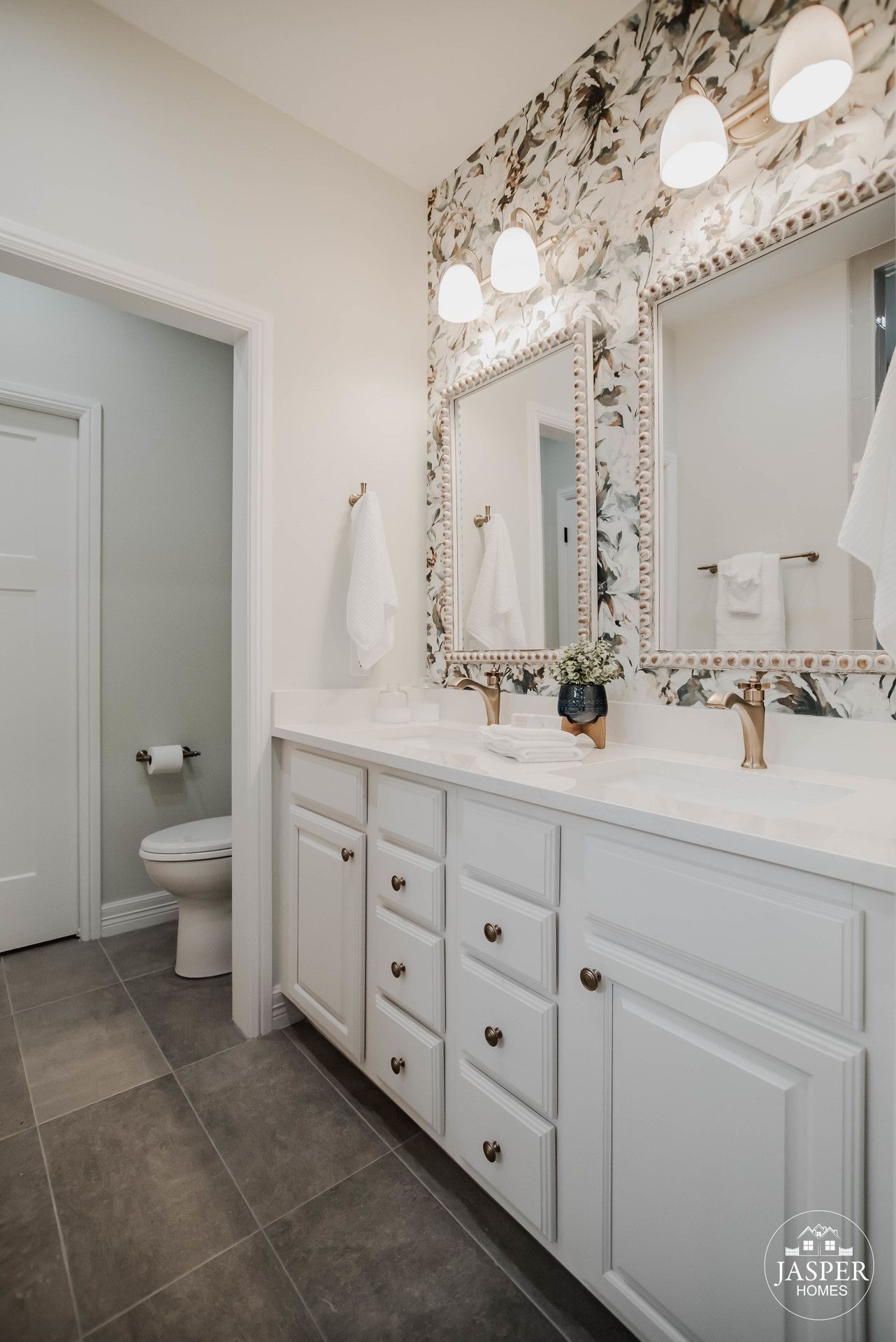 Victoria custom home built by Jasper Homes — photo 69