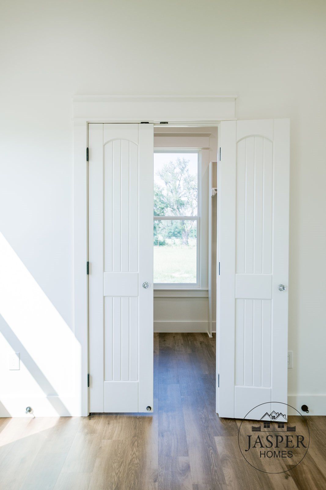 Yoakum custom home on Edgar Leesville Road by Jasper Homes — photo 33